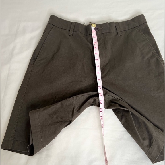 DOCKERS  Ultimate Supreme Flex Short Men's Dark Chino Size 32 - Picture 6 of 10